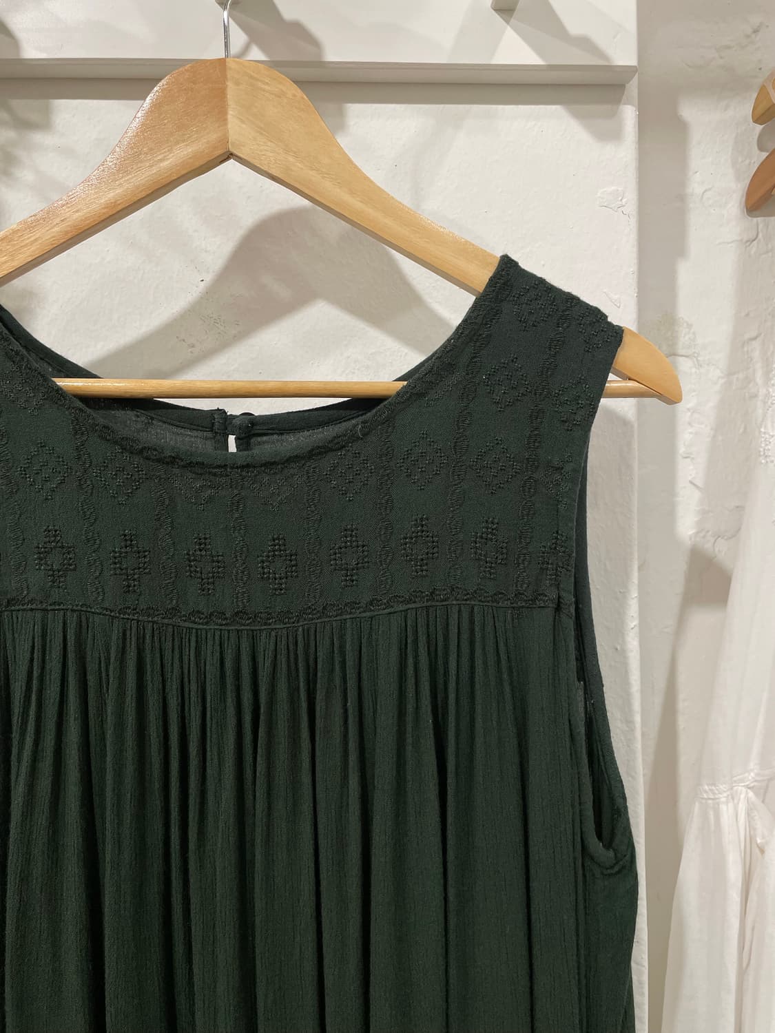 Hagumi Embroidered Dress 상품이미지9