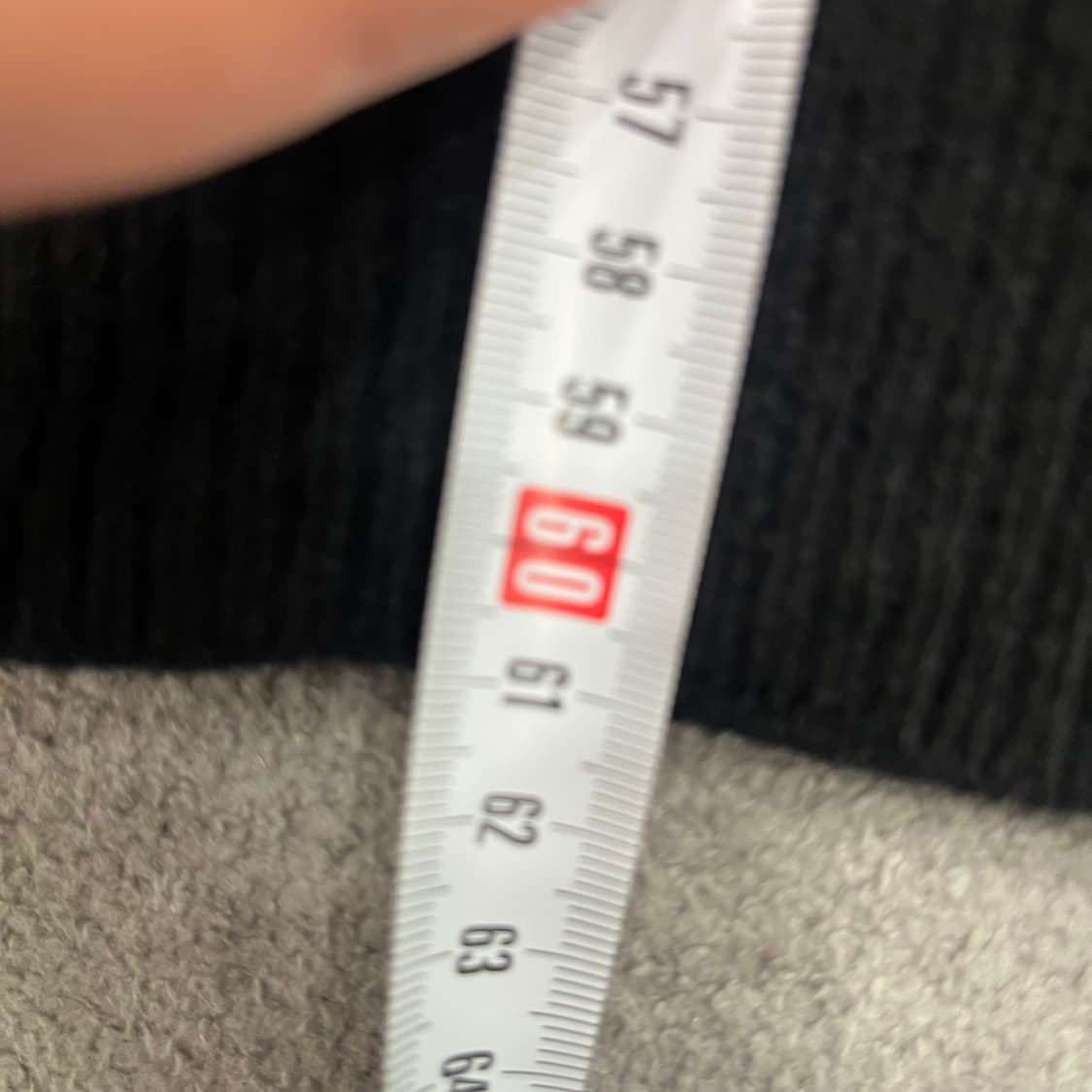 L JW앤더슨 X 유니클로 피쉬 니트 상품이미지7