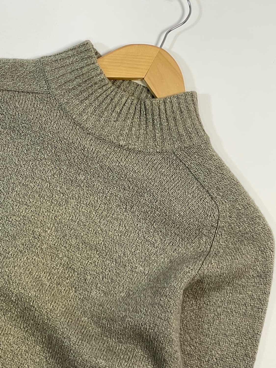 버버리 노바체크 니트 상품이미지4