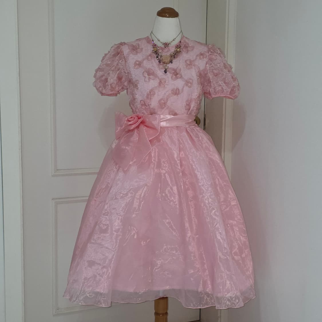 일본빈티지)핑크 마리앙뚜아네트 히메공주 로즈 리본 새틴오간자레이스튤드레스 상품이미지2