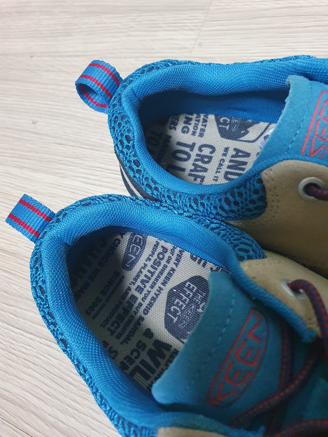 킨 재스퍼 락 스니커즈 250 상품이미지9