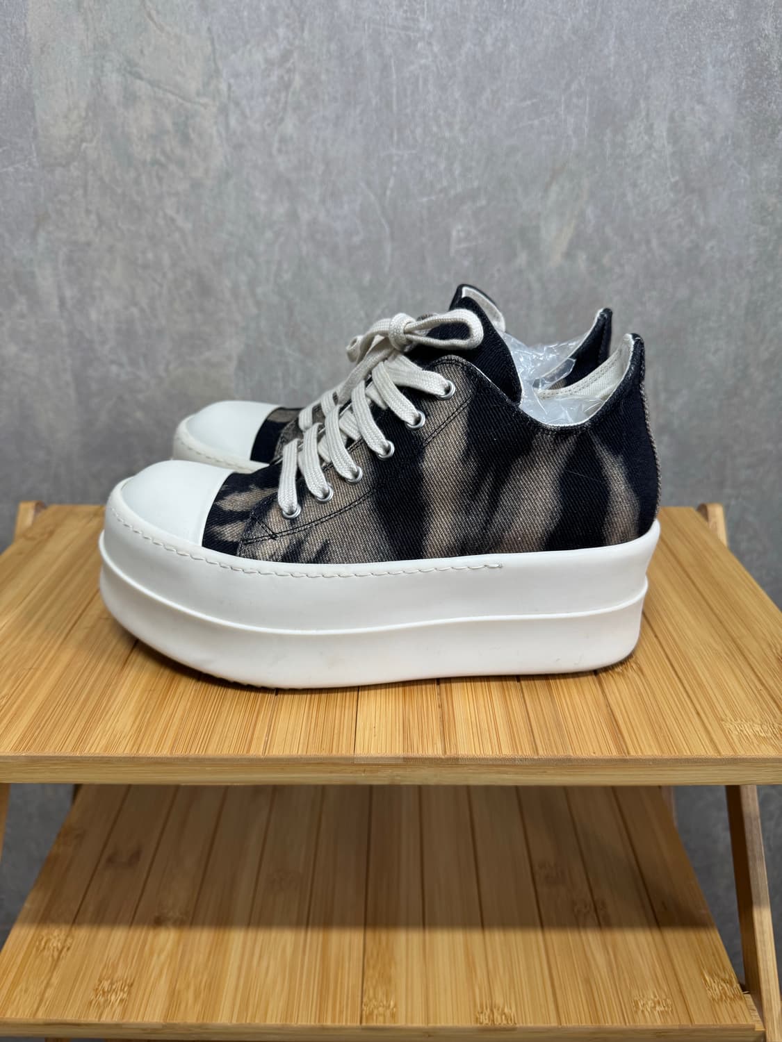 38 / 릭오웬스 번 페이드 메가 범퍼 라몬즈 상품이미지2