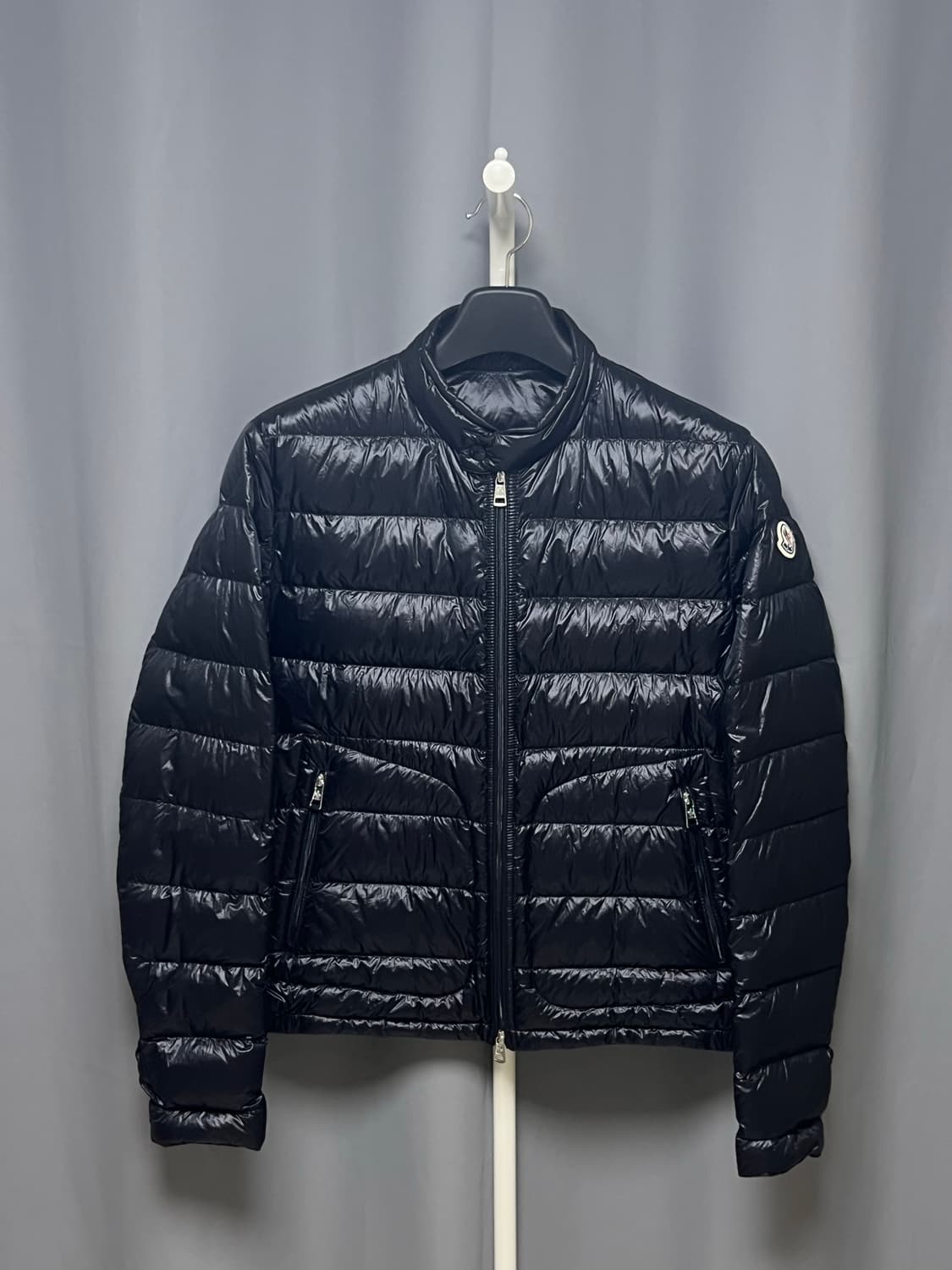 [정품] 새상품급 / 3 몽클레어 아코루스 경량패딩 블랙 상품이미지1
