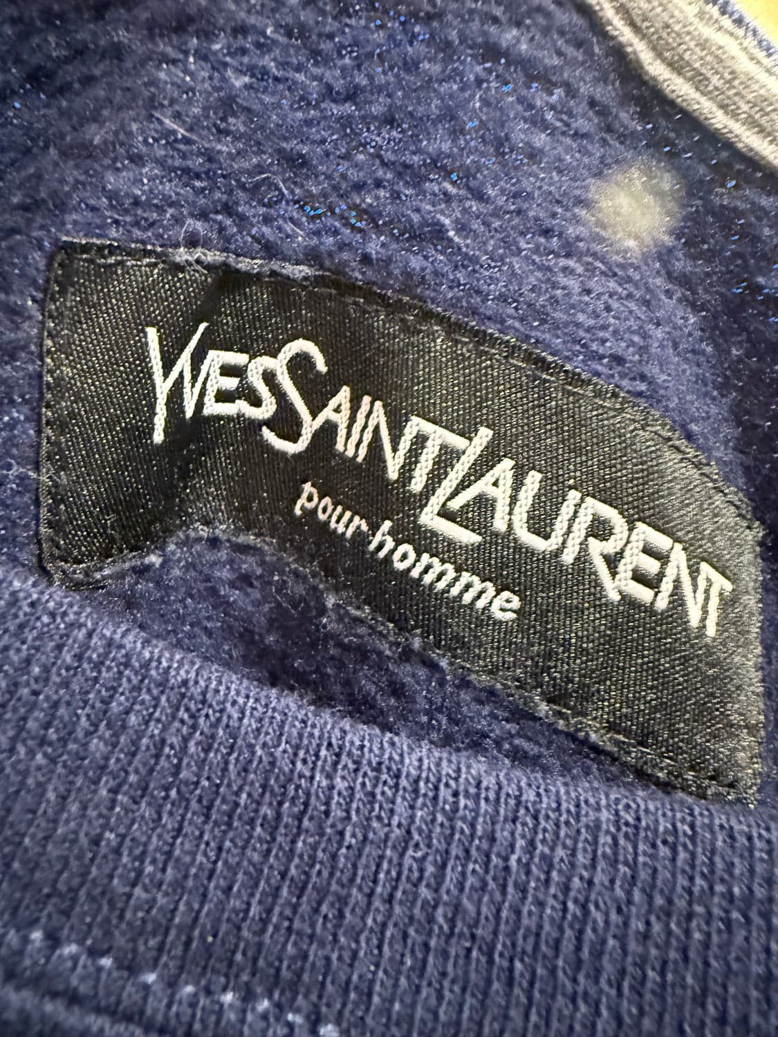 생로랑 네이비 크롭 맨투맨 상품이미지2