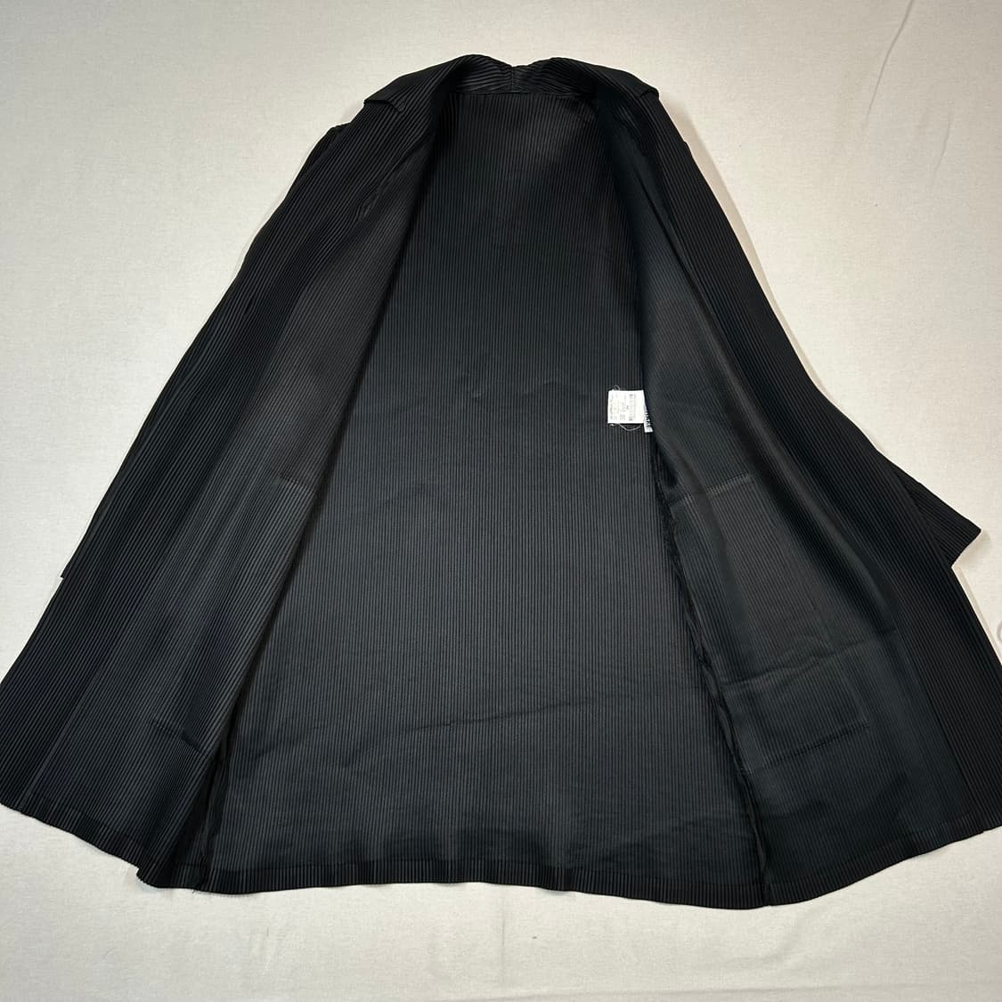 2) 이세이미야케 플리츠 버튼 자켓 코트 블랙 상품이미지5