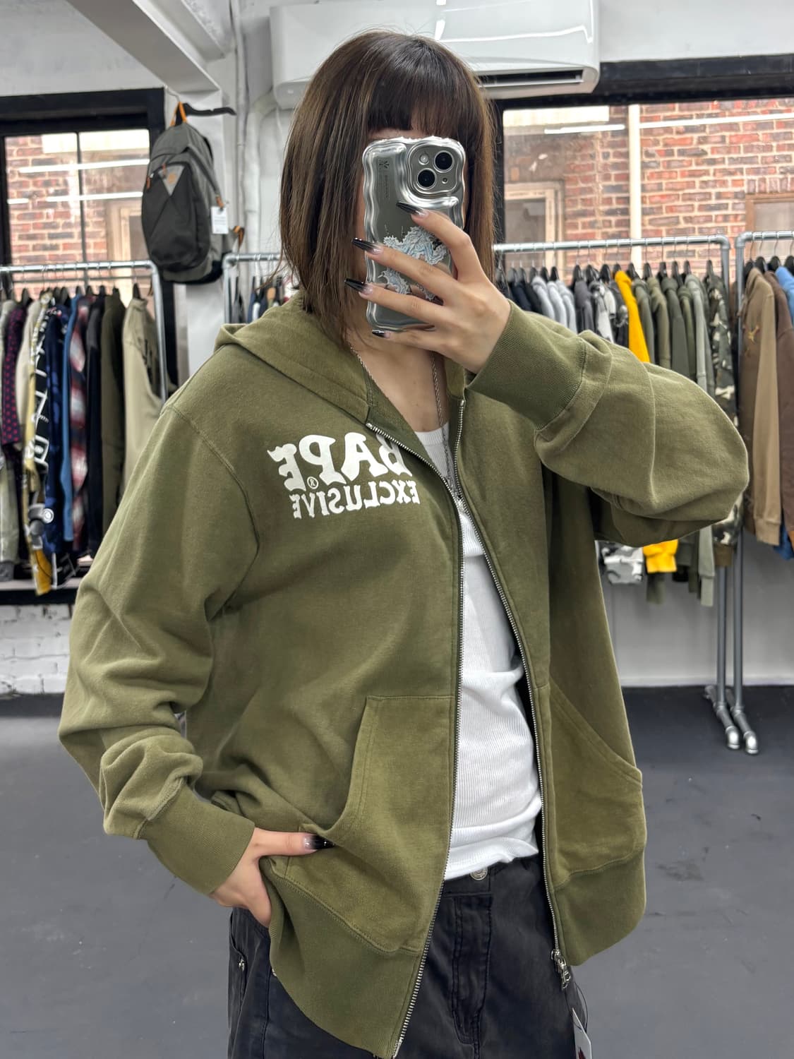 베이프 카키 스펠로고 후드집업 상품이미지1
