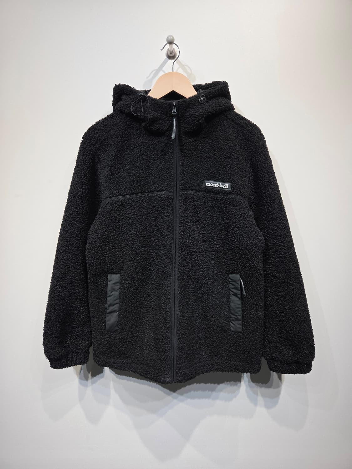 몽벨 후드 뽀글이 플리스 패딩 자켓 블랙 상품이미지2