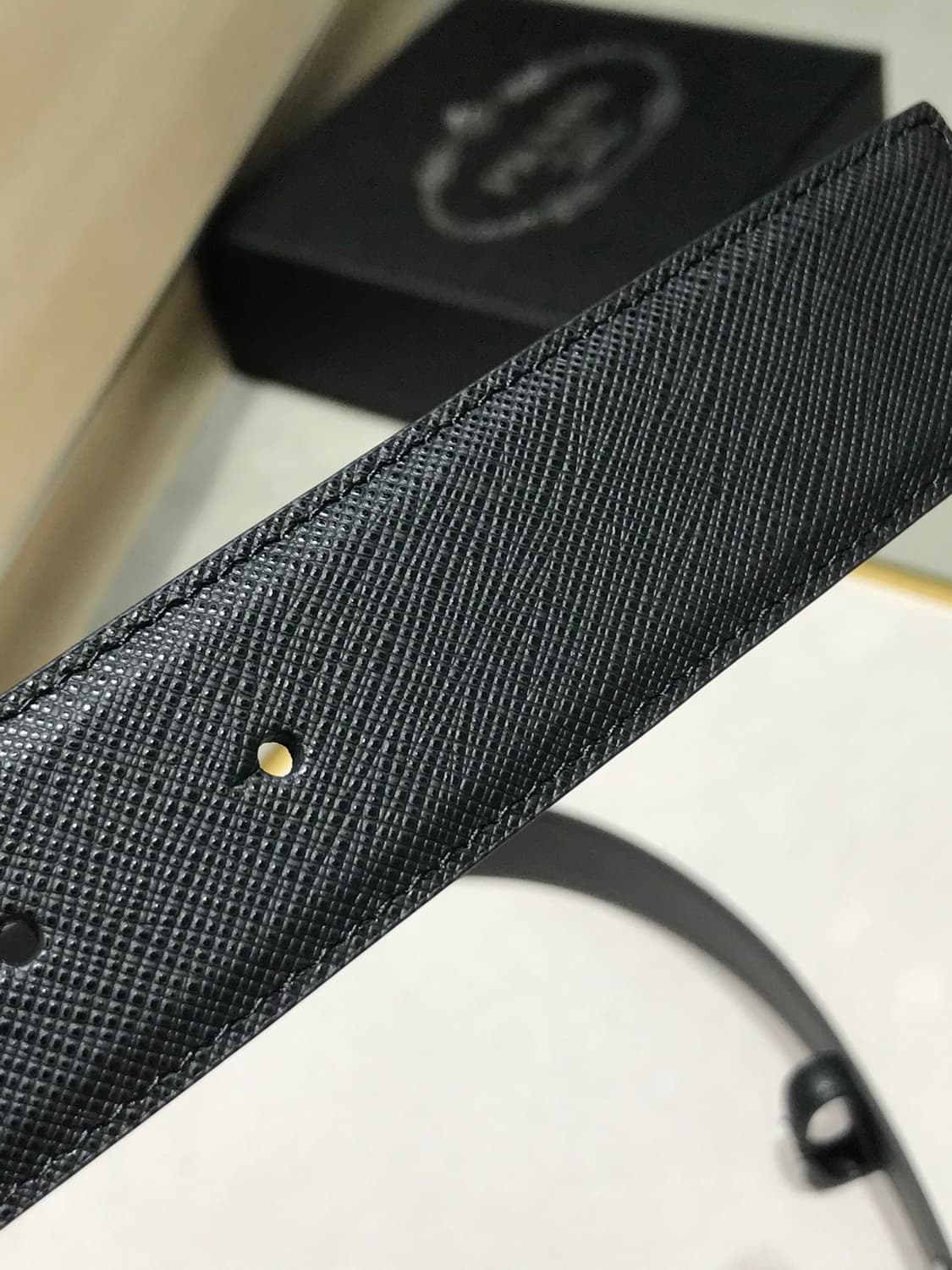 프라다 세모 모노그램 벨트 새상품 95 상품이미지2