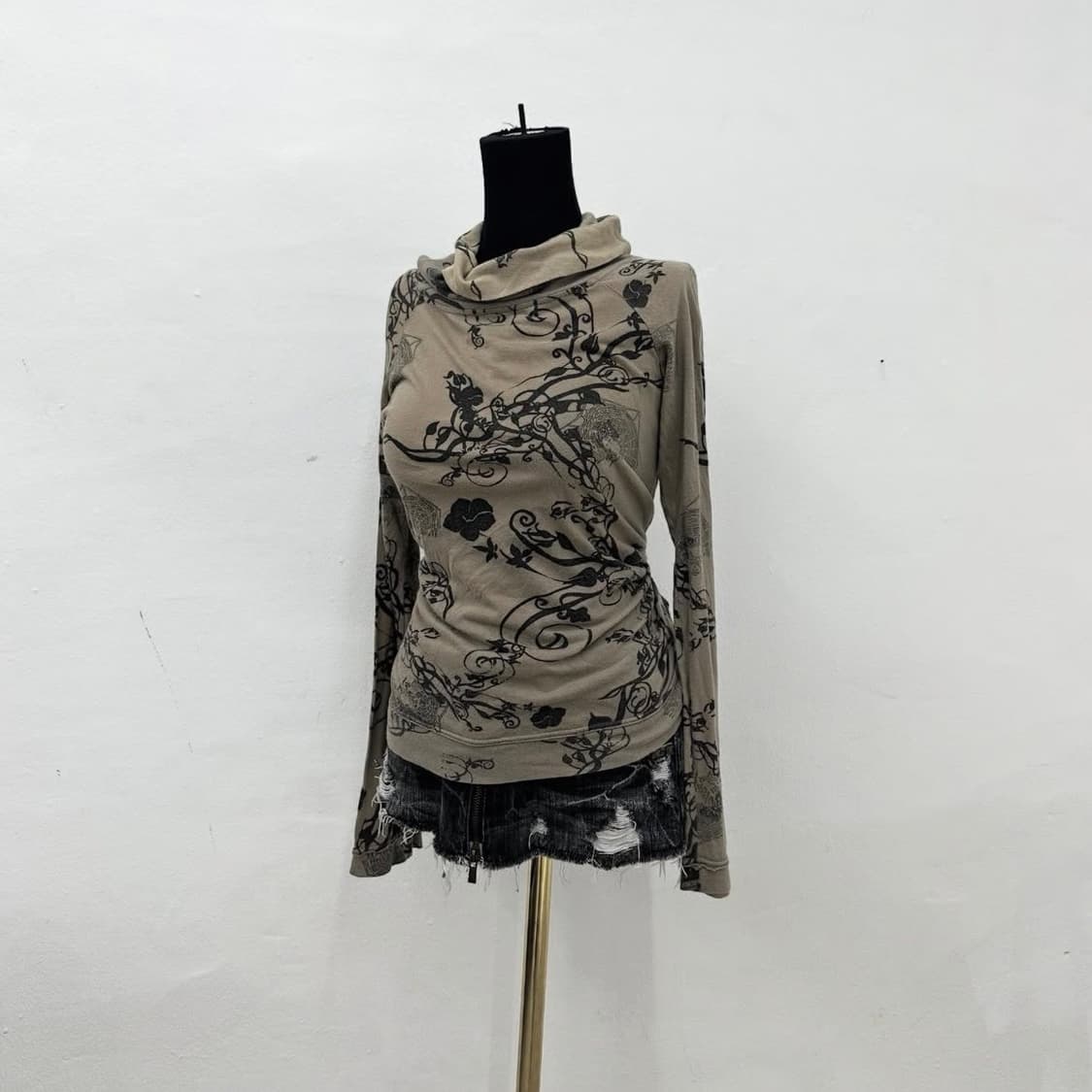 Wild vine mesh top 상품이미지2