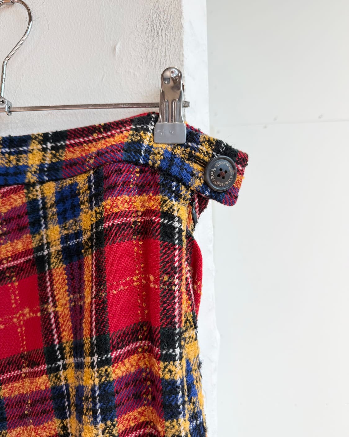 비비안 웨스트우드 레드 타탄체크 미디스커트  상품이미지4