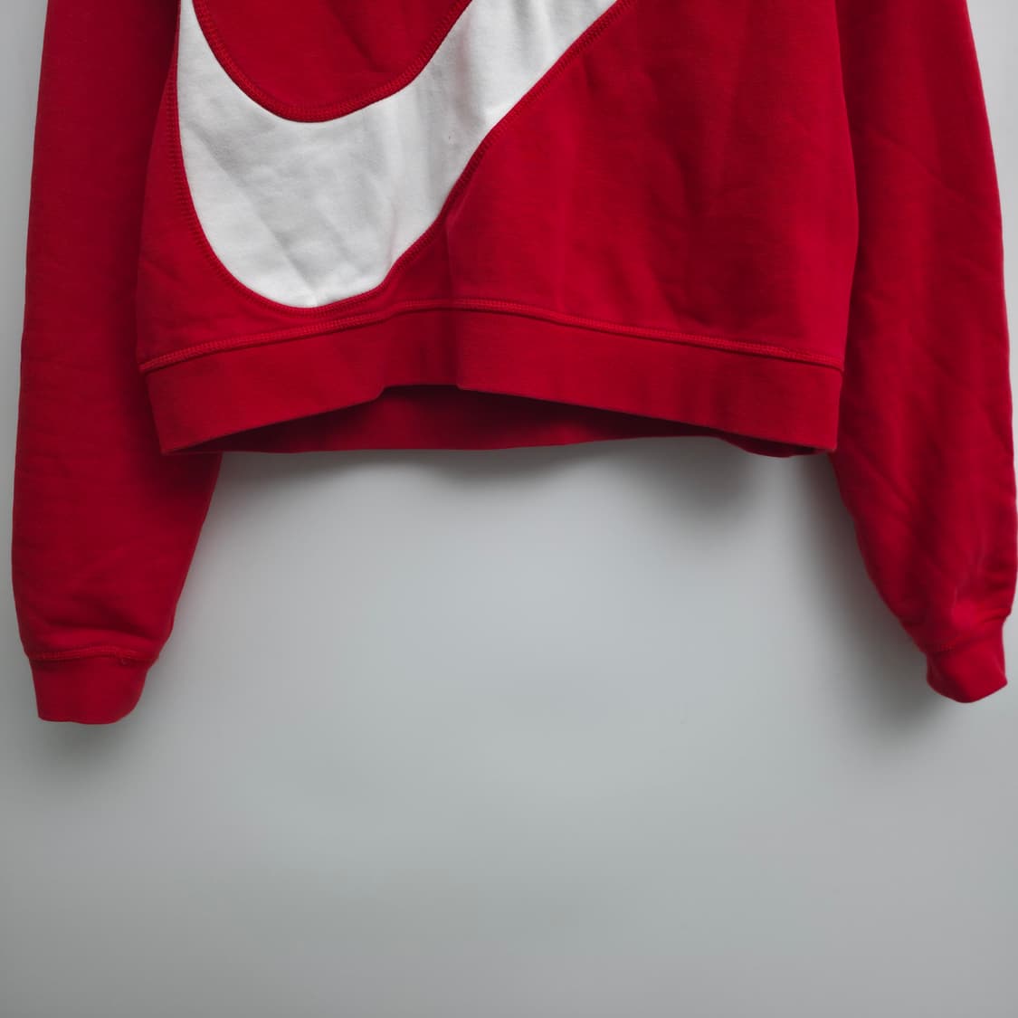 [M] 나이키 크롭 맨투맨 레드 상품이미지3