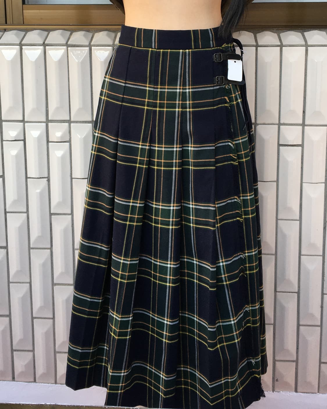 Check pattern belted wrap skirt 상품이미지5