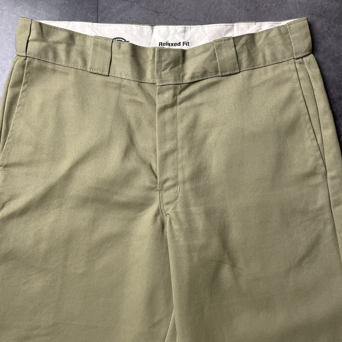DICKIES 디키즈 베이지 릴렉스핏 워크 하프팬츠 A01104 상품이미지2