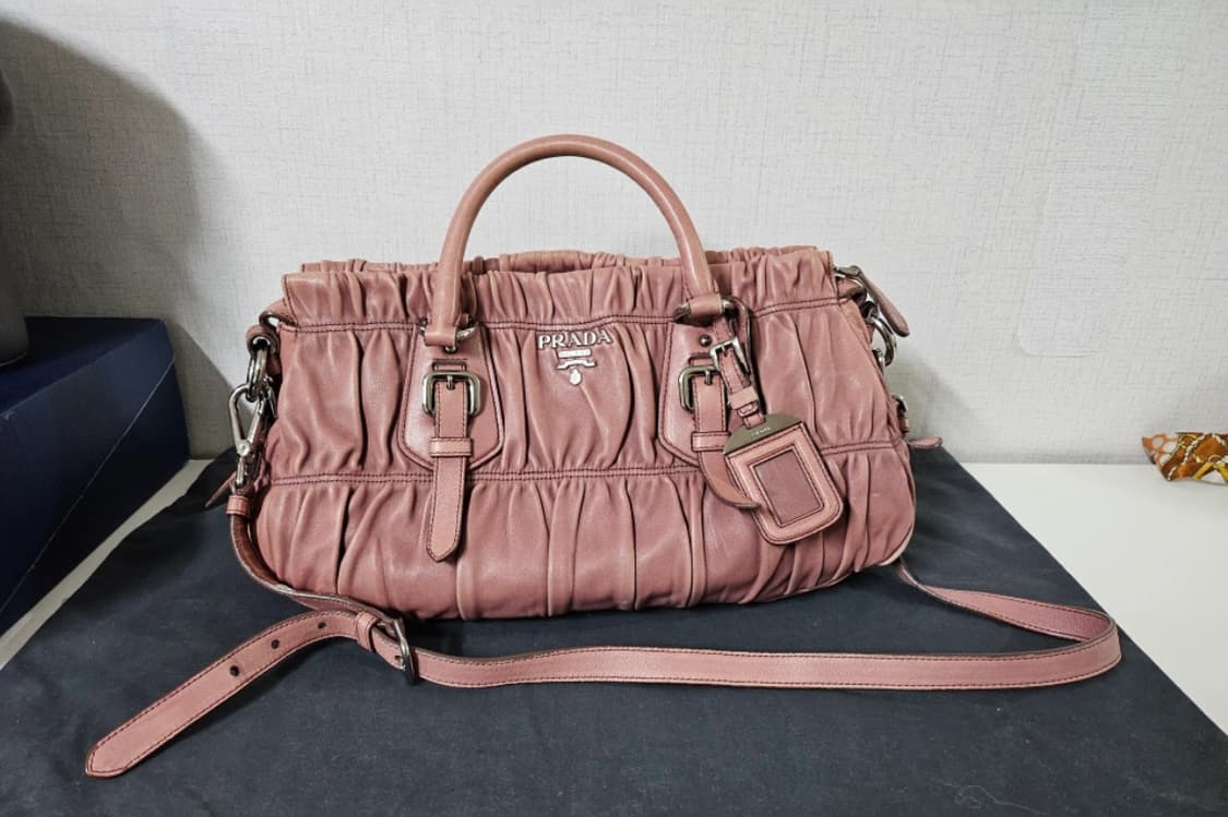 Prada Gaufre 프라다 고프레 레더백 핑크 상품이미지2
