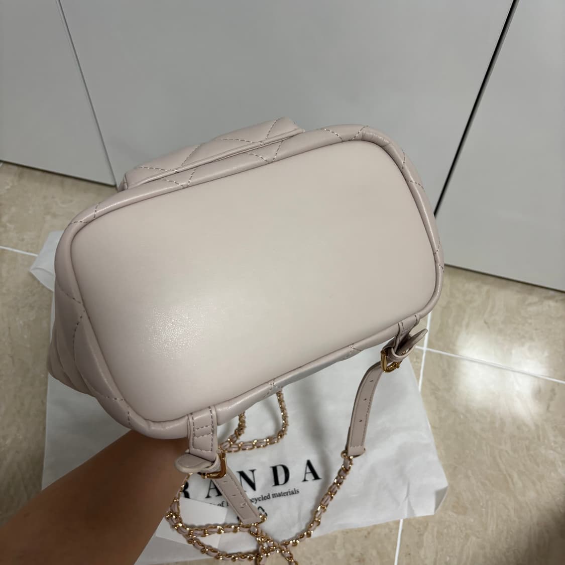 란다 Randa 체인 퀄팅 백팩 가방 일녀 상품이미지8
