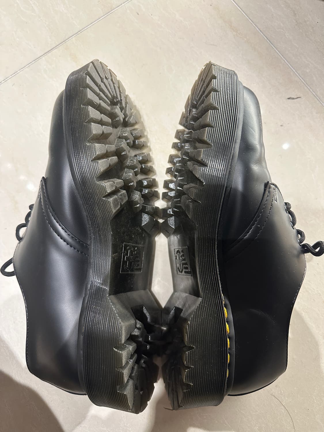 [270] 닥터마틴 3홀 벡스 블랙 스무스 상품이미지6