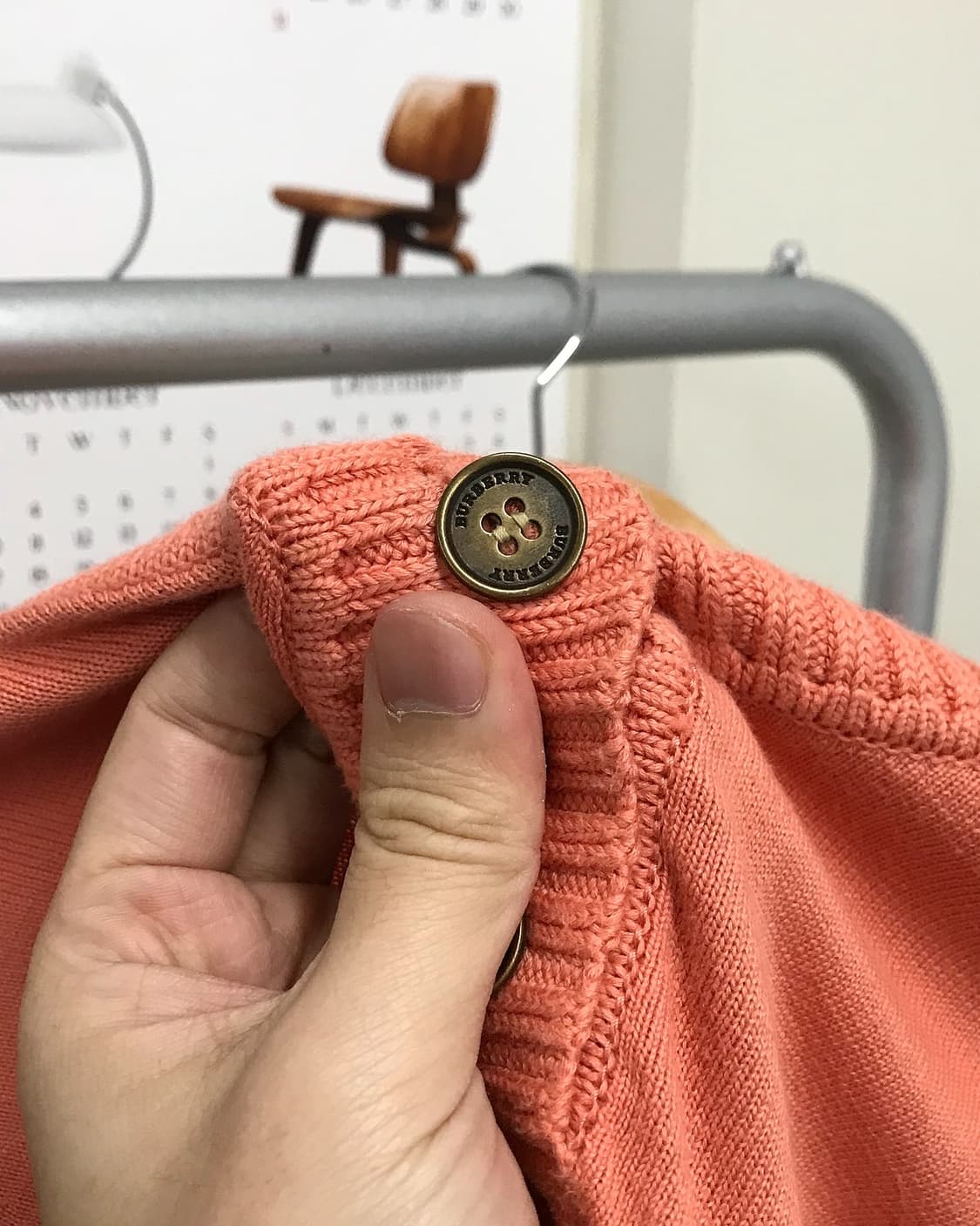 버버리 로고 금장 니트 상품이미지3