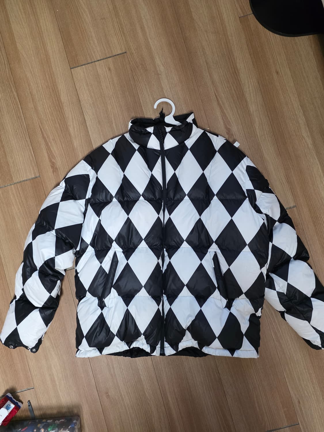 [XL] 패치스 선데이 체커보드 푸퍼패딩 상품이미지3