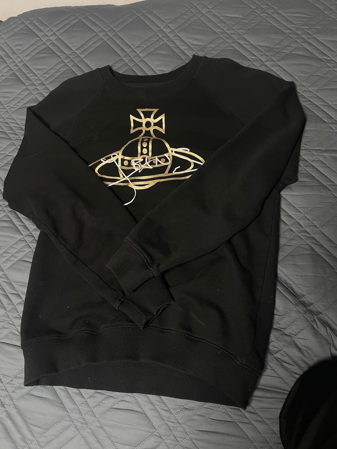 비비안웨스트우드 블랙 맨투맨 상품이미지2