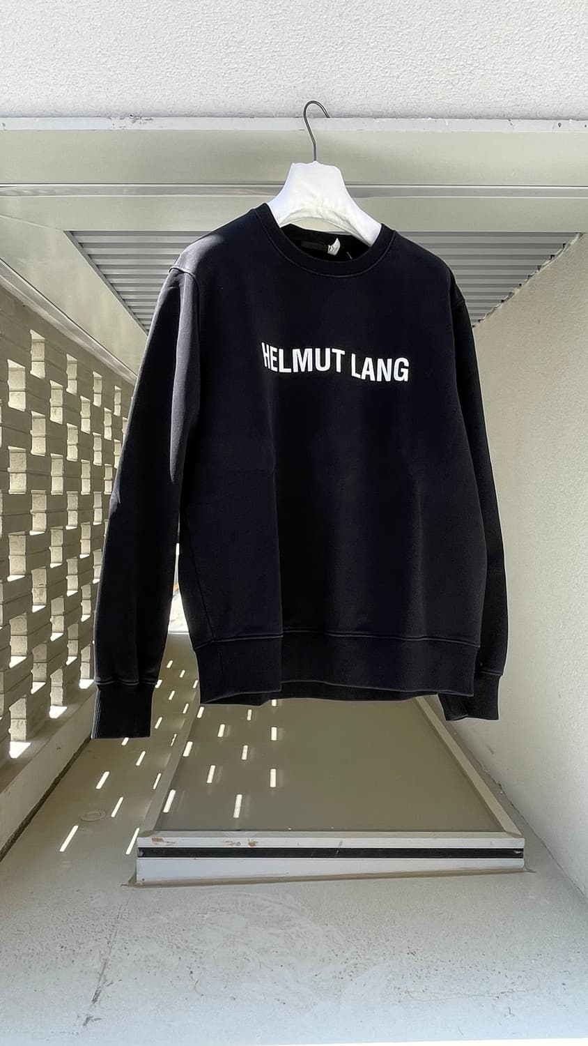 : [정품] 헬무트 랭(HELMUT LANG) 로고 맨투맨 블랙 상품이미지2