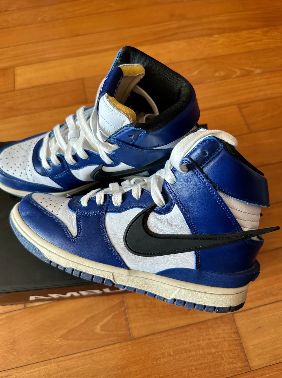 엠부쉬 덩크하이 로얄블루 230 상품이미지1