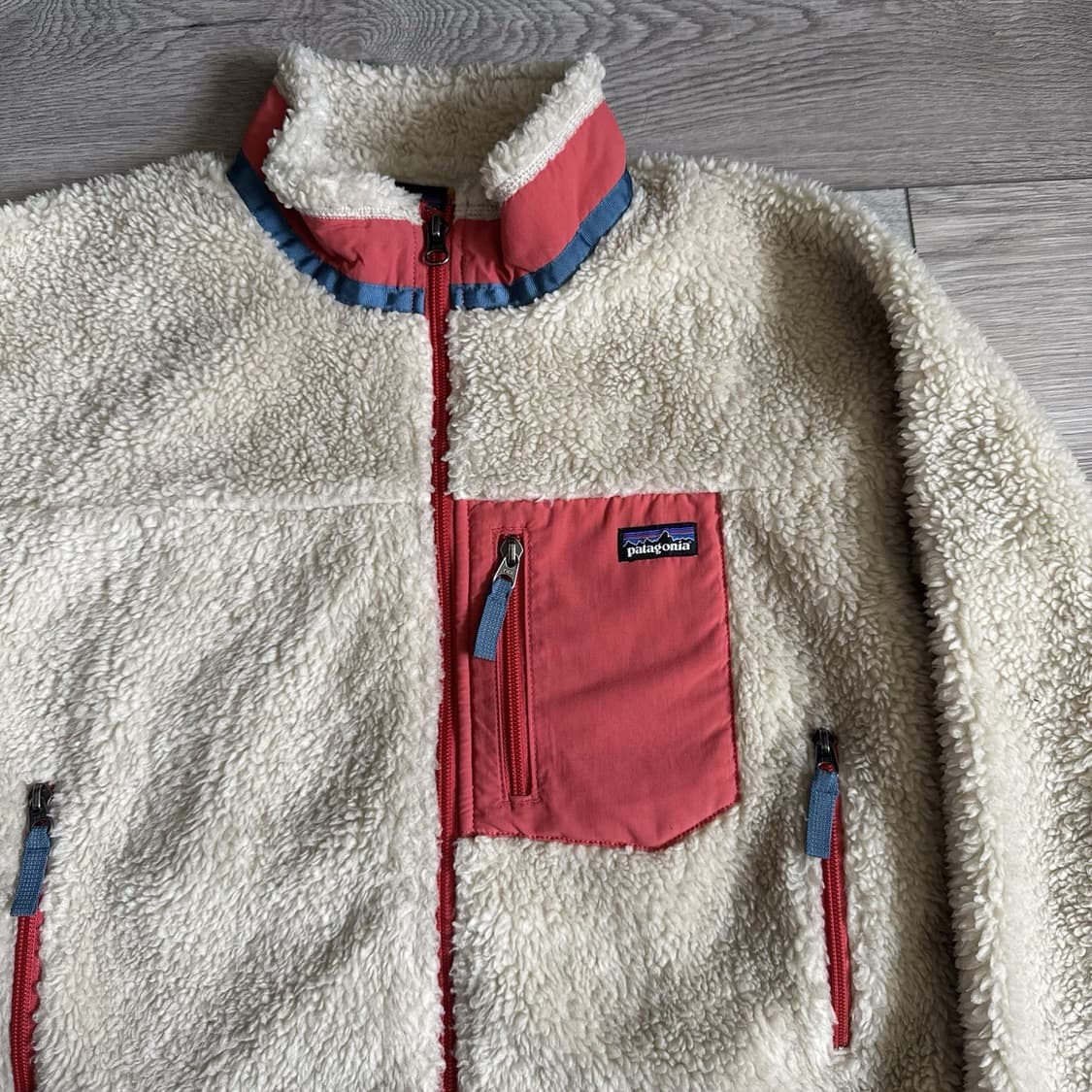 10s 파타고니아 레트로-X 아이보리/레드 상품이미지2