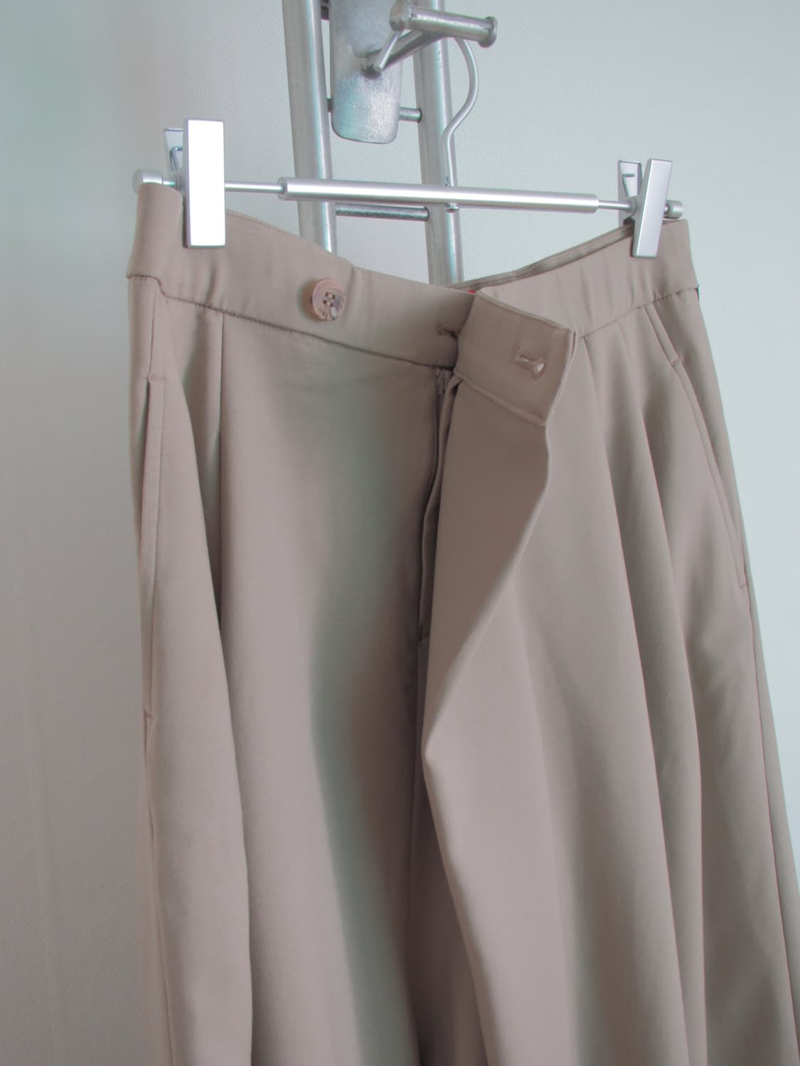Haat by issey miyake unbalance pants 상품이미지3