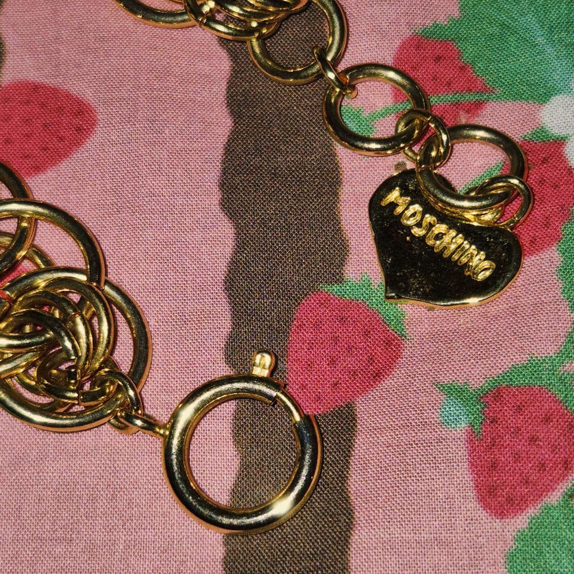 90s 모스키노 사슬 라운드 볼드 하트 팔찌 상품이미지9