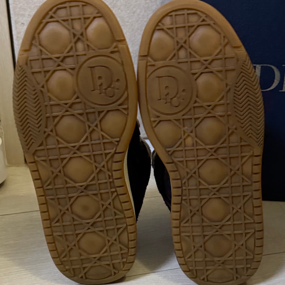 [백화점 구매] 디올 ERL B9s 스케이터 스니커즈 (인보이스⭕️) 상품이미지8