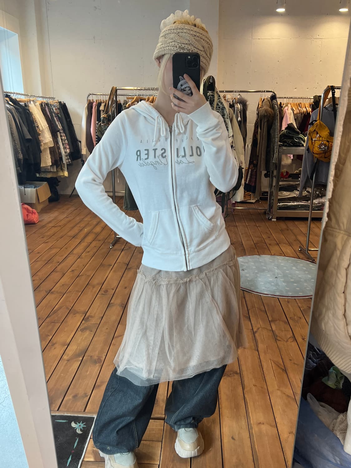 Hollister 화이트 패치 후드집업 상품이미지4