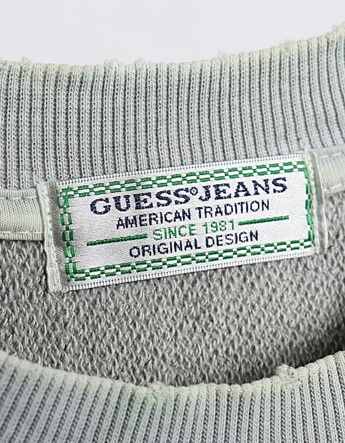 GUESS 빈티지룩 스웨트 상품이미지9