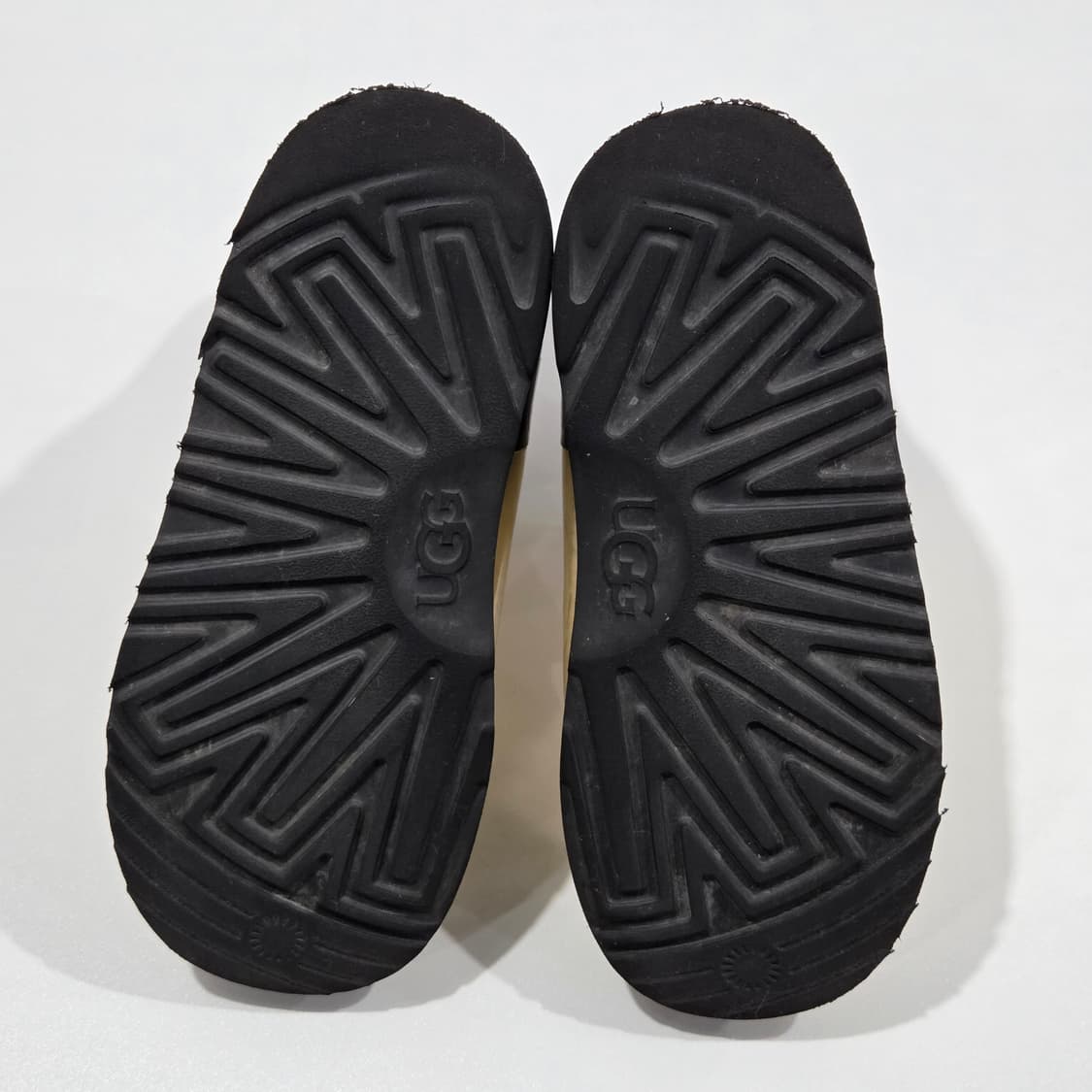 어그 키즈 클래식 클리어 미니부츠 210mm 상품이미지7