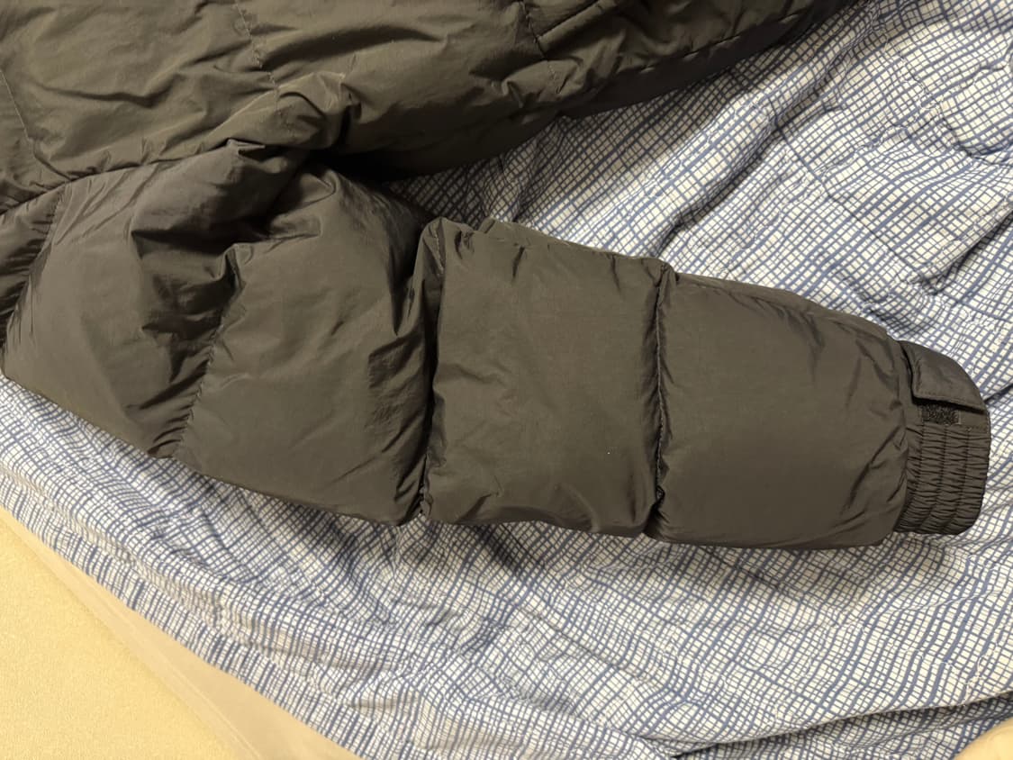 메종키츠네 패딩 l 사이즈 팝니다 상품이미지2