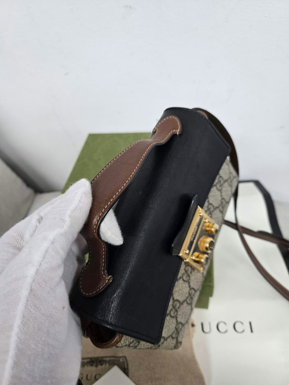 [보증서 정품] 구찌 패들락 크로스백 상품이미지2