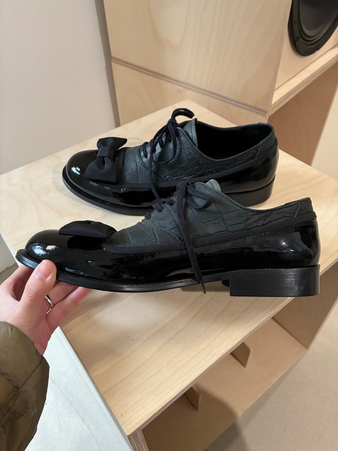 꼼데가르송 리본 구두 상품이미지6