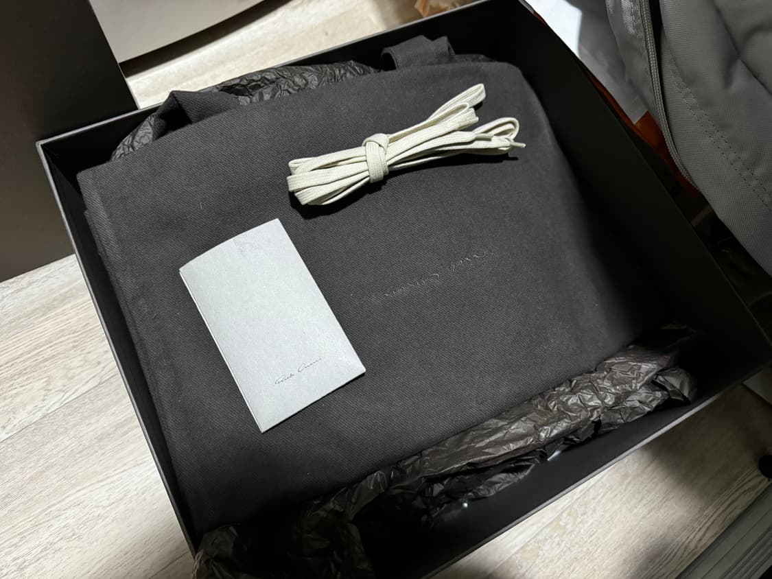 릭오웬스 22시즌 게스 러너 블랙밀크 42사이즈 상품이미지9