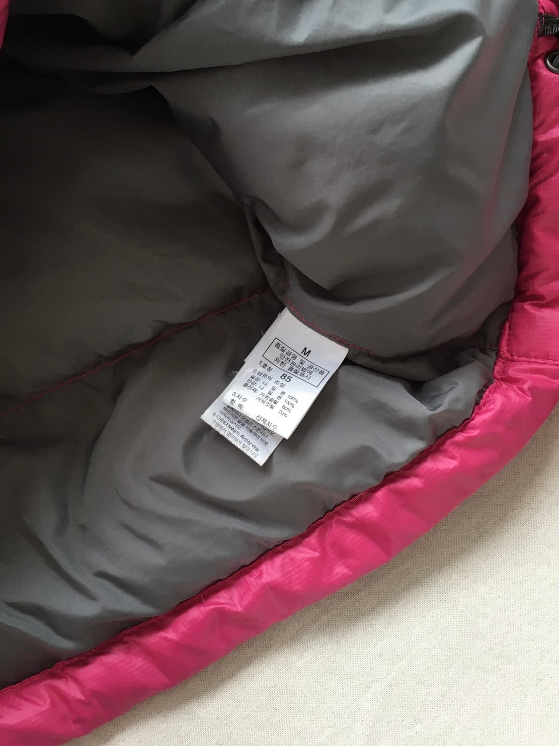 노스페이스 가슴로고 눕시패딩 상품이미지5