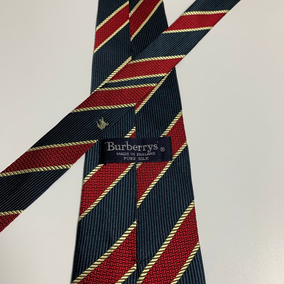 버버리(BURBERRY) 심플로고 스트라이프 클래식넥타이 명품 A+ 상품이미지5
