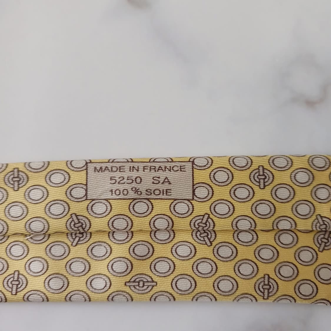 에르메스 실크 옐로우 서클 패턴 넥타이 9.6cm B등급 A19136
 상품이미지6
