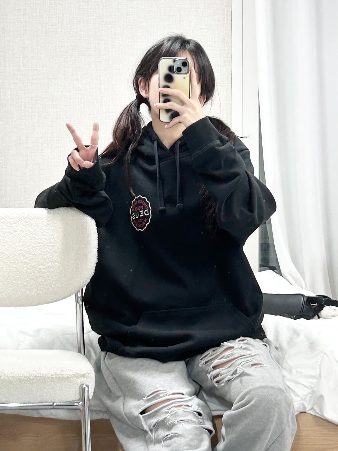 데우스 엑스마키나 빅로고 블랙 후드 상품이미지3