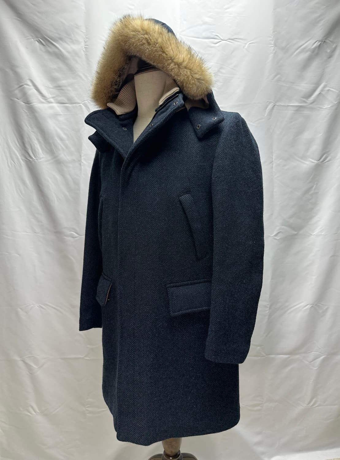 로로피아나 아이서 캐시미어 폭스퍼 코트 100사이즈 판매 상품이미지3