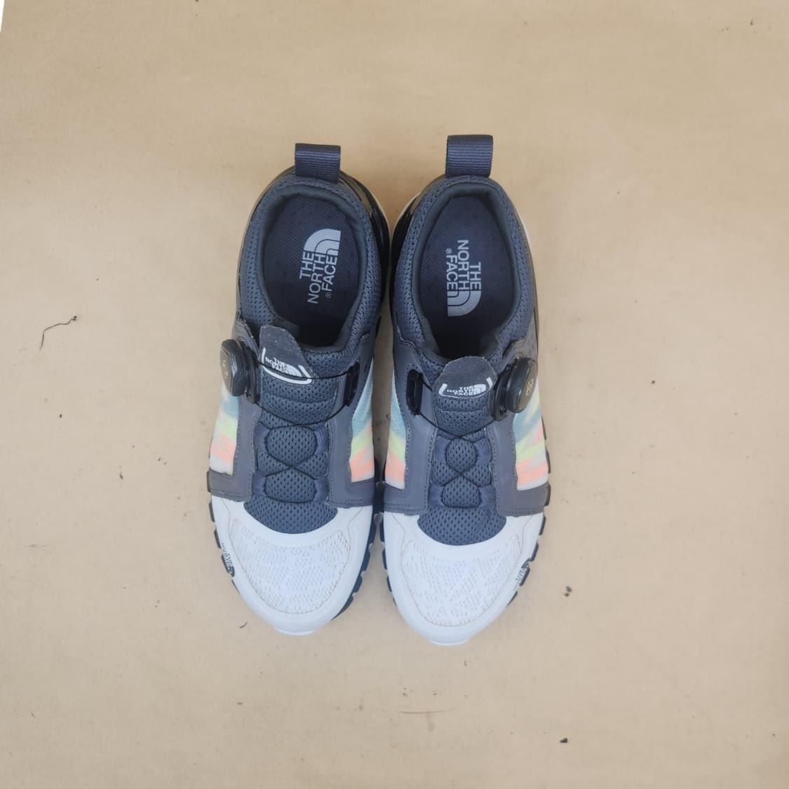 노스페이스 다이나믹 하이킹 트레킹화 245 상품이미지2