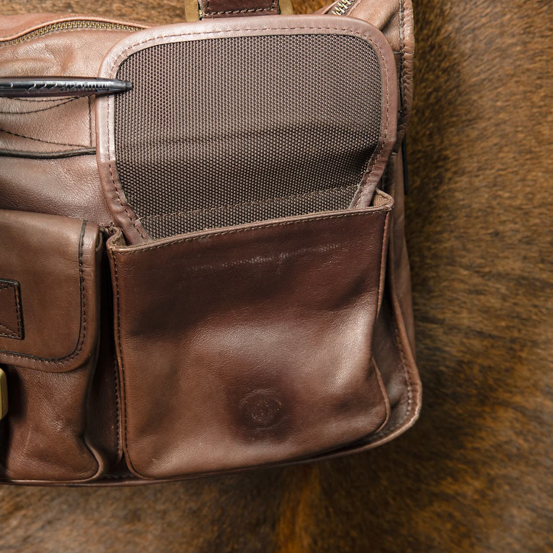 90s~ 발리 Bally 이태리 메이드 레더 크로스 백 브라운  상품이미지5