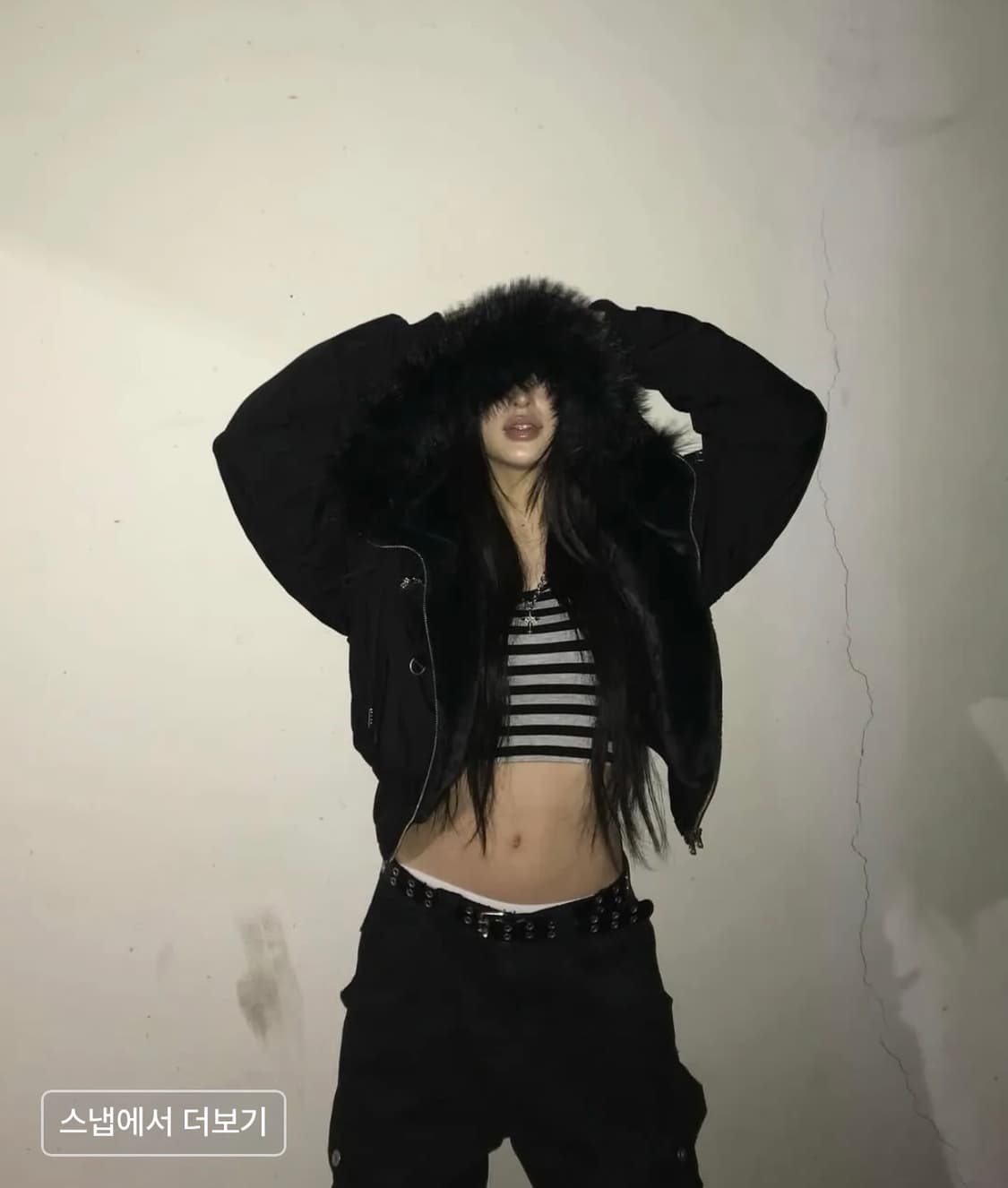 스키즘 인듀싱 HOODED PUFFER JACKET BLACK 상품이미지3