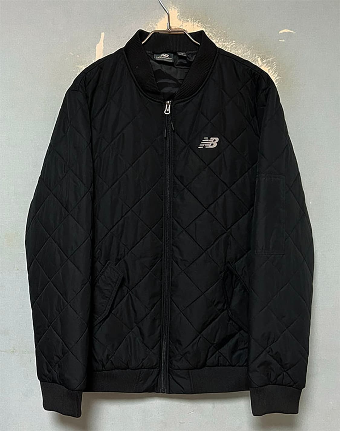 뉴발란스 남자 퀼팅점퍼 누빔 새상품 추동복 M 95-100  상품이미지1