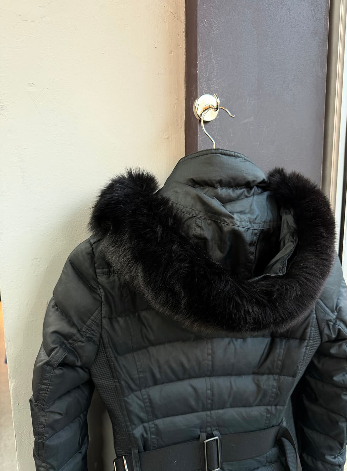 UK2/ 버버리 아비데일 벨티드 퍼 롱패딩 점퍼 상품이미지7