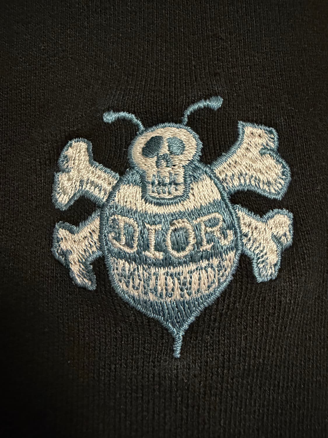 디올 카우스 꿀벌로고 맨투맨 상품이미지2