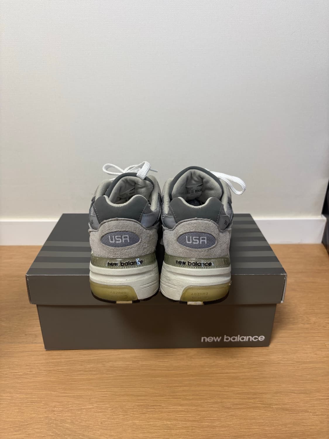 [245] newbalance USA M992GR 상품이미지2