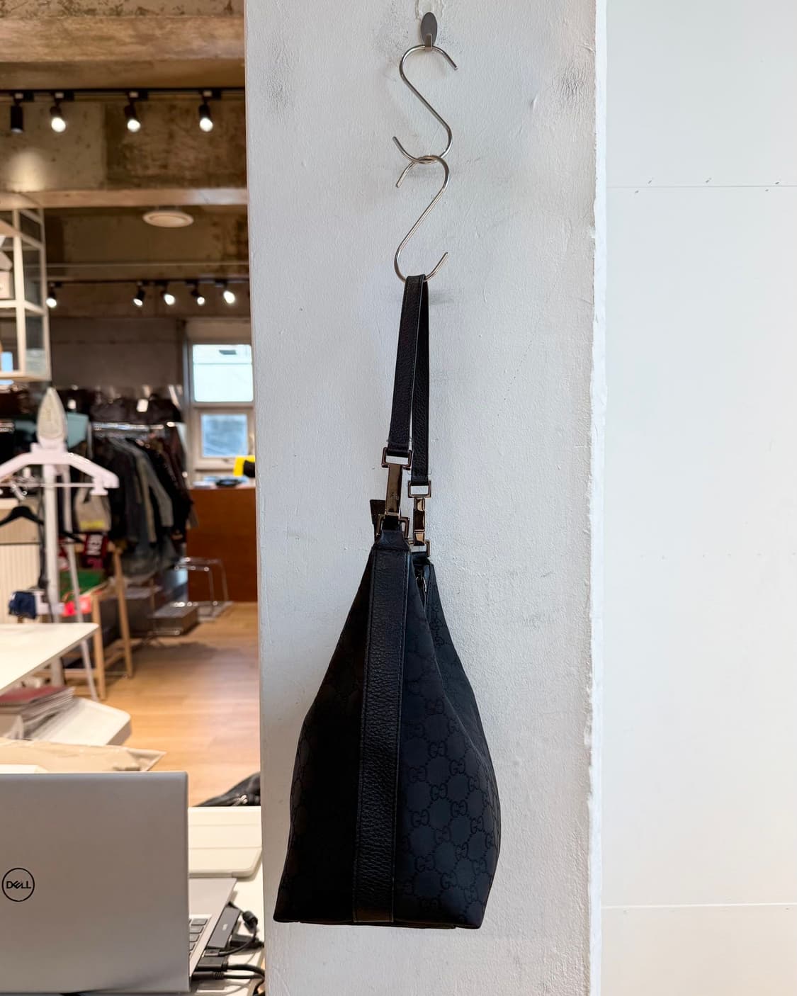 구찌 블랙 캔버스 호보 숄더백  상품이미지3