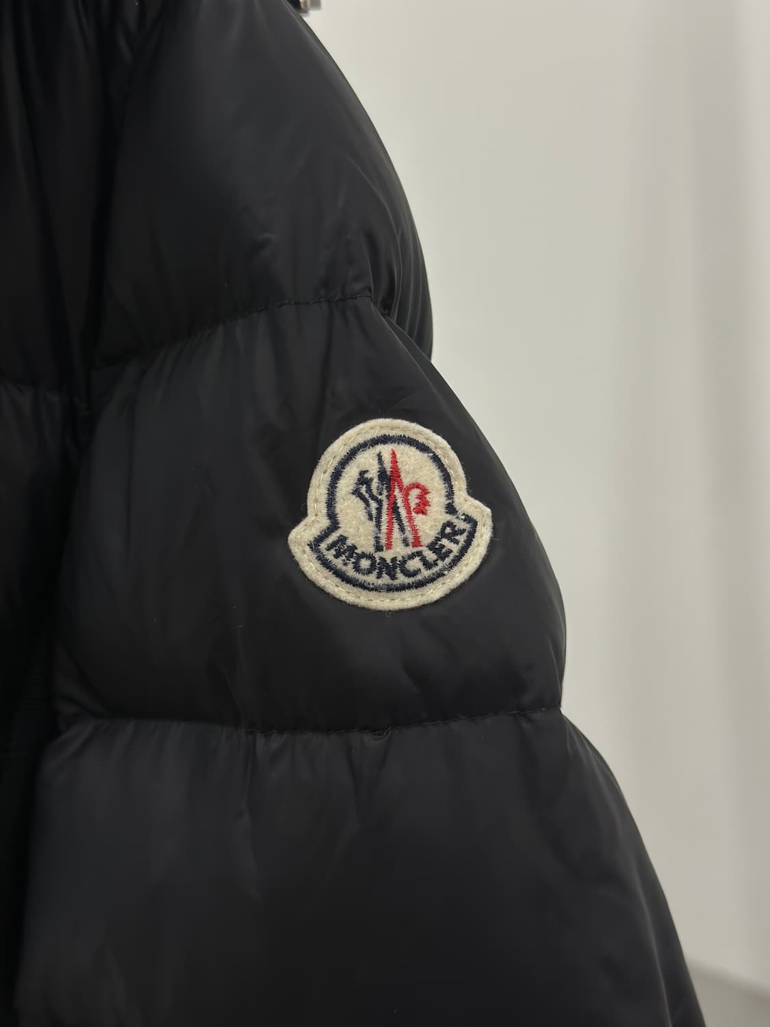 몽클레어 헤르민 블랙 롱 패딩  상품이미지7